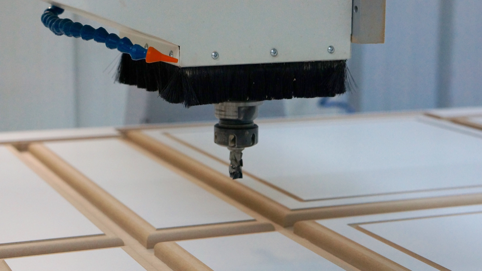 Prelucrare CNC fronturi MDF